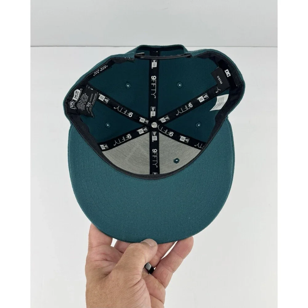 DC Shoes X New Era Snapback hat 9Fifty RARE OLDER STYLE Skating skateboard